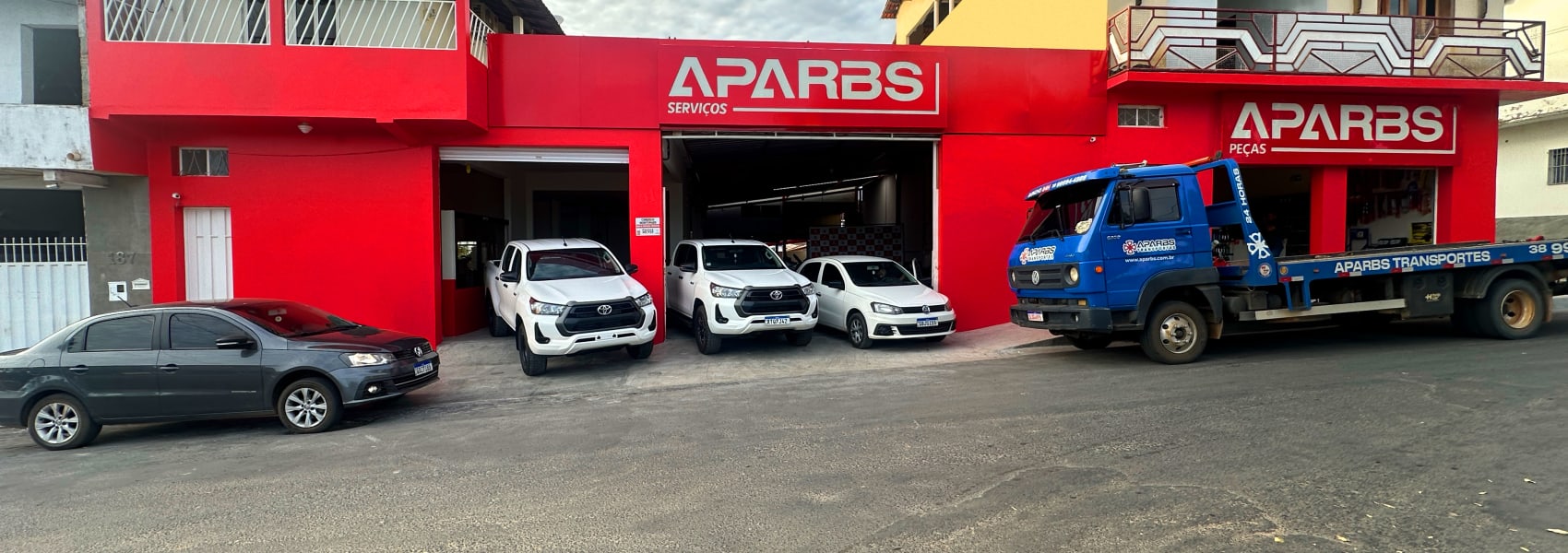 Fachada da oficina mecânica APARBS na cidade de Porteirinha MG